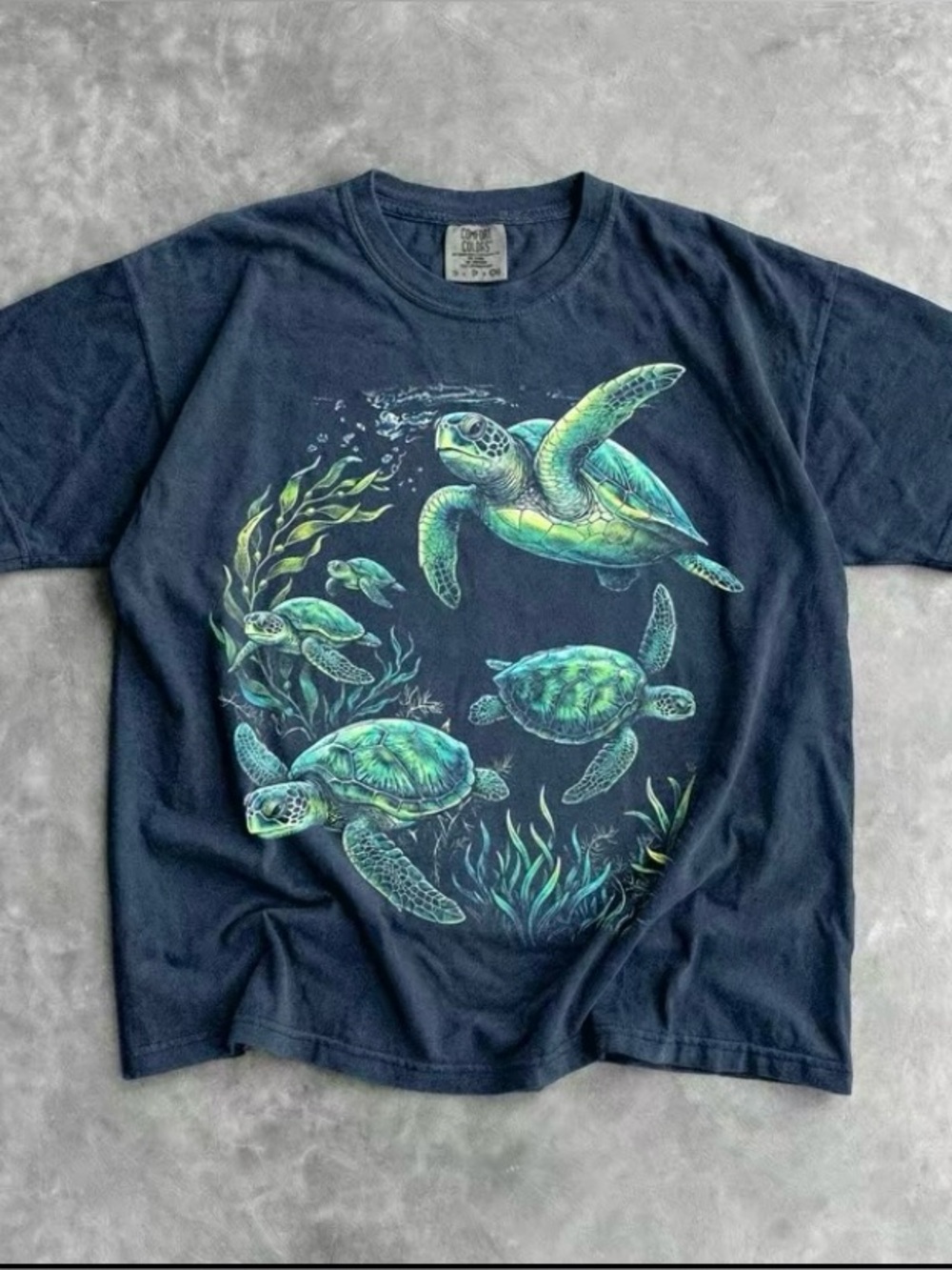 Comfort Colors 90s Sea Turtle Graphic T-Shirt - Retro Ocean Wildlife